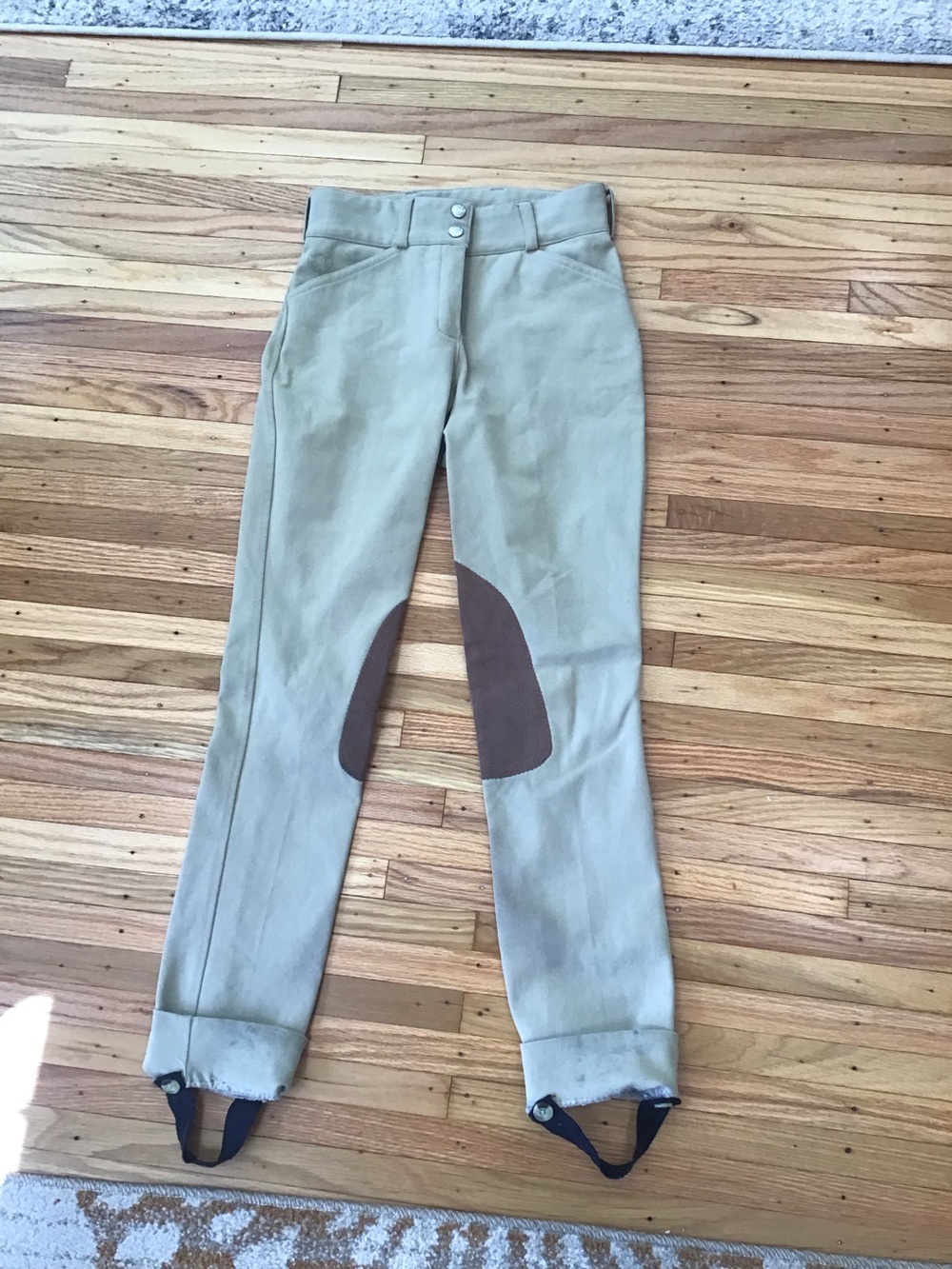 Dover Saddlery kids Riding jodhpurs Size 14 Beige Knee Patch Stirrup Straps